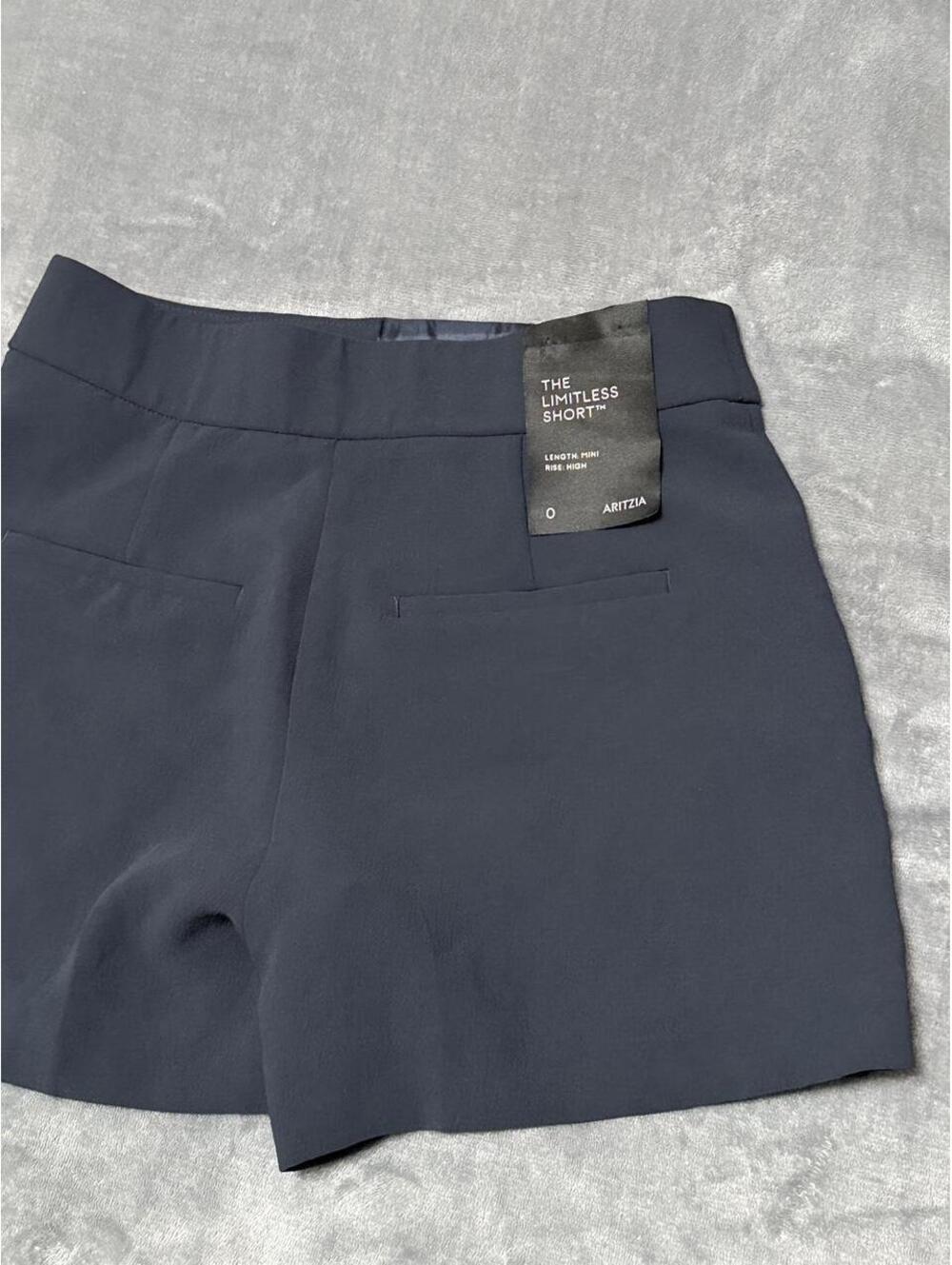 Aritzia The Limitless Short Mini -Crepette  | Dark night Navy ✨ | Size 0